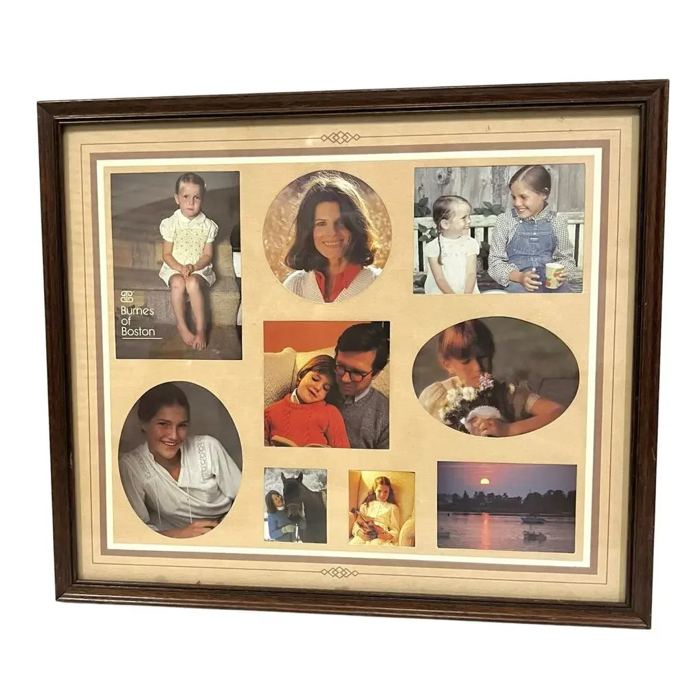Vintage 60s Brass Photo Picture Frame Bi-Fold Double Hollywood Regency 5x7”